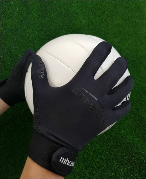 Black Out Gaelic Gloves